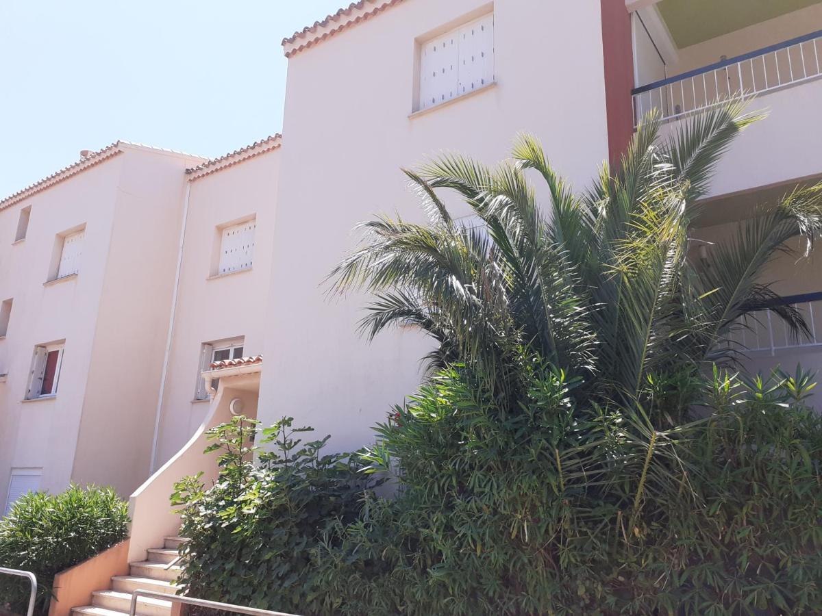 Bandol Nature Et Loisirs: Parking/ Piscine 외부 사진