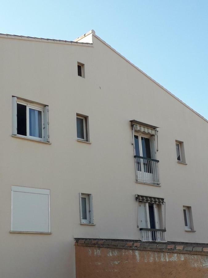 Bandol Nature Et Loisirs: Parking/ Piscine 외부 사진