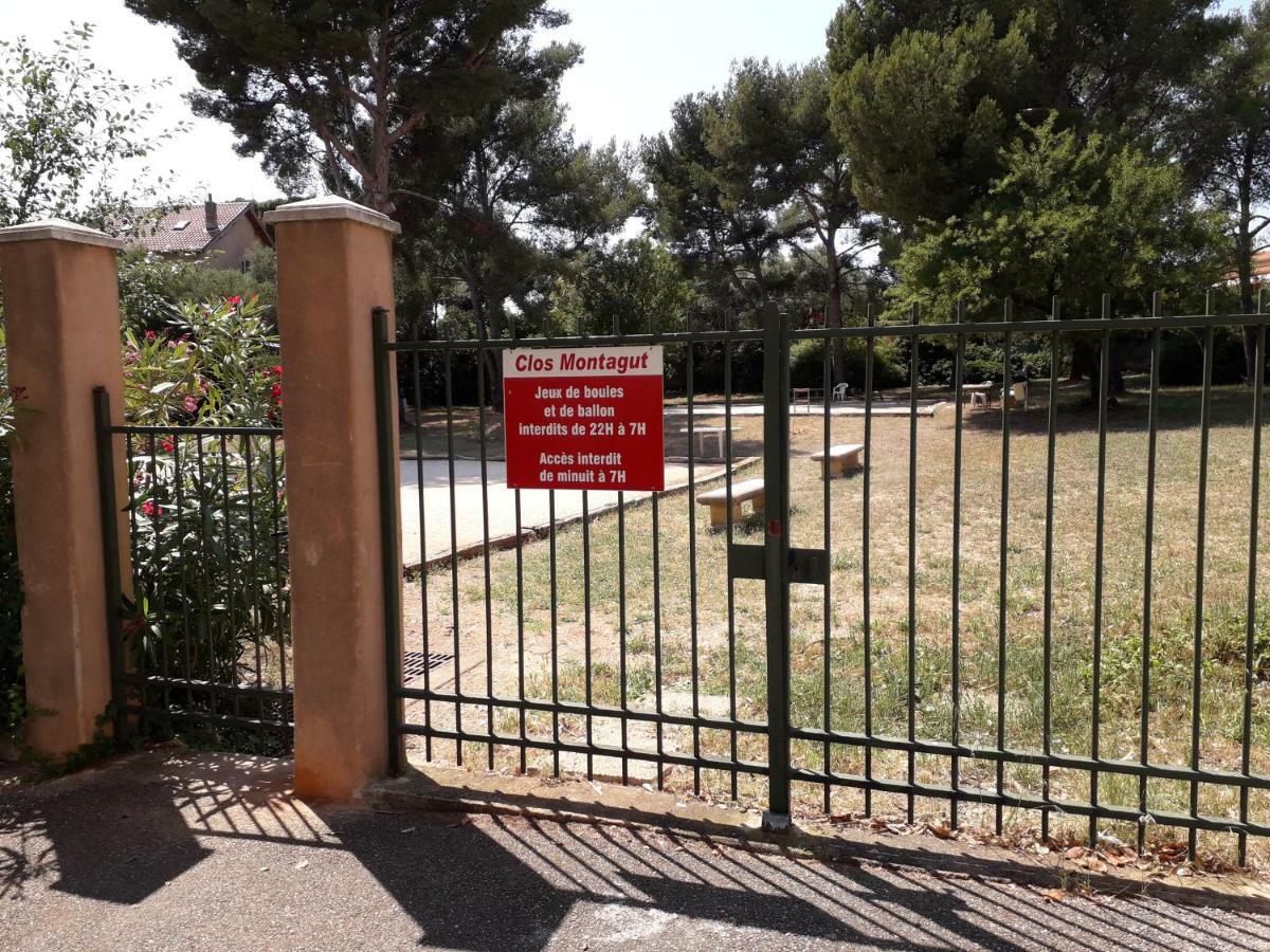 Bandol Nature Et Loisirs: Parking/ Piscine 외부 사진
