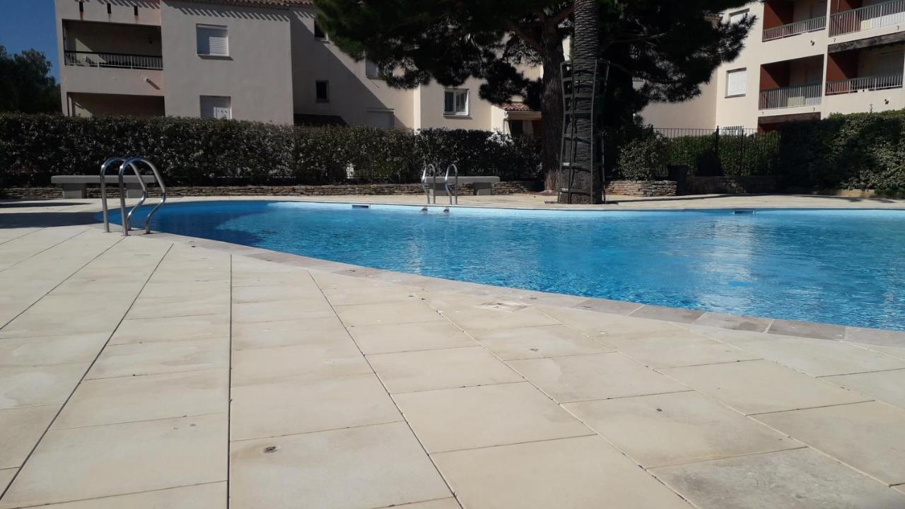 Bandol Nature Et Loisirs: Parking/ Piscine 외부 사진
